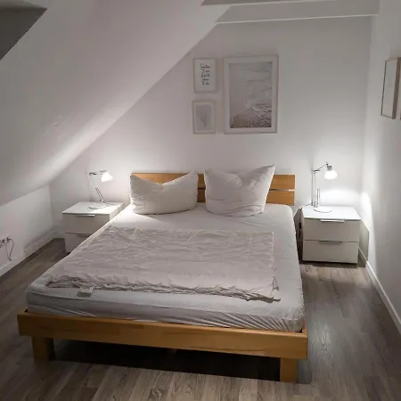 Duemmerdiva - Exquisite Mit Traumhaftem Seeblick * レンブルッフ